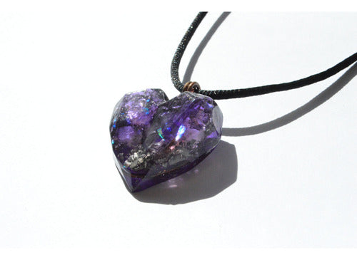 AmebaGlam Small Amethyst Orgone Heart Crystal 1