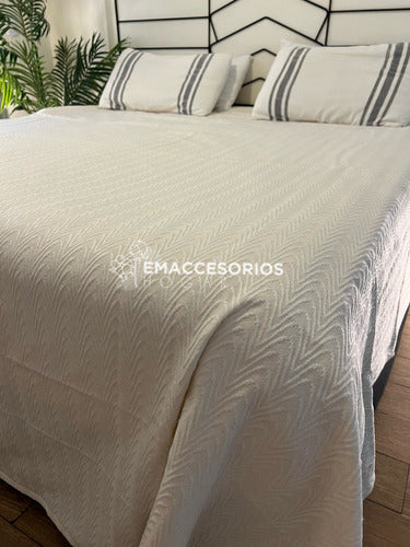Lightweight Rustic Summer Jacquard Bedspread for 1 Place to Twin Beds 8