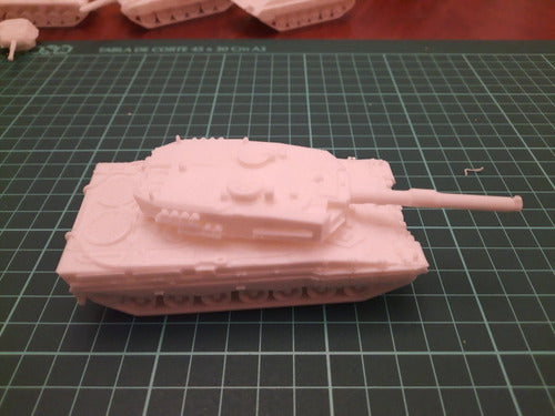 German Leopard 2 3D Printed Tank 1/72 Scale 0