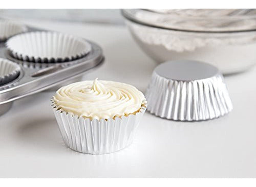 Fox Run Disposable Silver Foil Baking Cups, 3 1