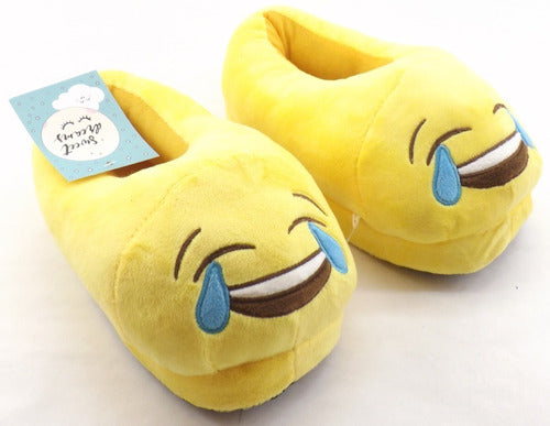 SACHA SHOES Unisex Closed Winter Slippers Emojis 0