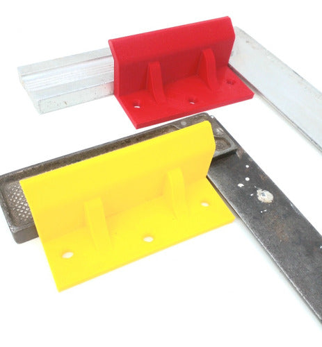 MaderPLA Measurement Square Holder 1