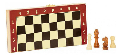 Small Wooden Chess Set 26 X 26cm Faydi 250 0