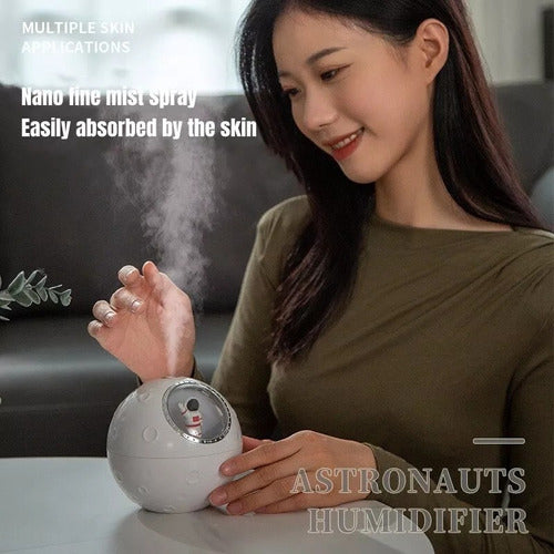 BMS Humidifier Aromatizer Diffuser USB RGB Astronaut 3