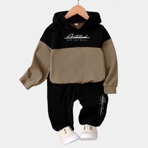 Baby Boy's Rustic Sweatshirt and Pants Set - 1 to 4 Years - Gray 7