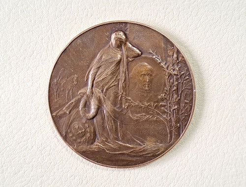 Medalla De Bartolome Mitre En Bronce Gran Tamaño Antigua 0