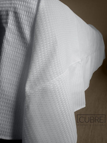 CUBRE Light Bed Cover for Double Bed Honeycomb 215x245 3