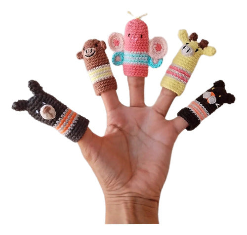 Set of 20 Knitted Finger Puppets 9