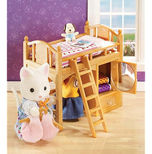 Calico Critters Loft Cama 1