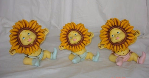 Baby Sunflower in Ceramic 13 cm Tall 4