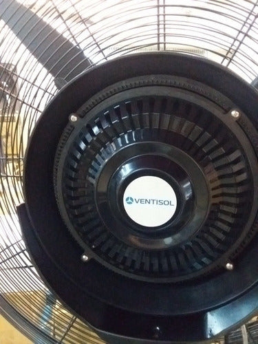 Ventilador Industrial Con Aspersor De Agua  80 Cm Ventisol 7