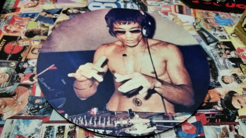 DJPROAUDIO Bruce Lee DJ Slipmat Latex for DJ Turntables 2