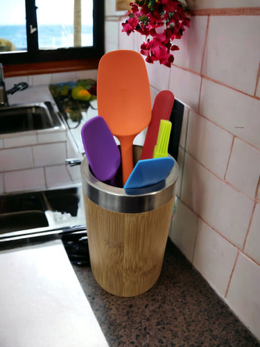 We Glam Bamboo Utensil Holder + 5-Piece Silicone Utensil Set 6