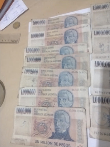 Lote De 11 Billetes De 1000000 Pesos Ley 1