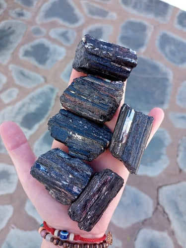 Black Tourmaline 4/4.5/5/6.5 Cm 1