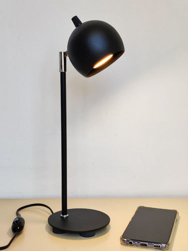 Fabrico LED Desk Reading Lamp 3