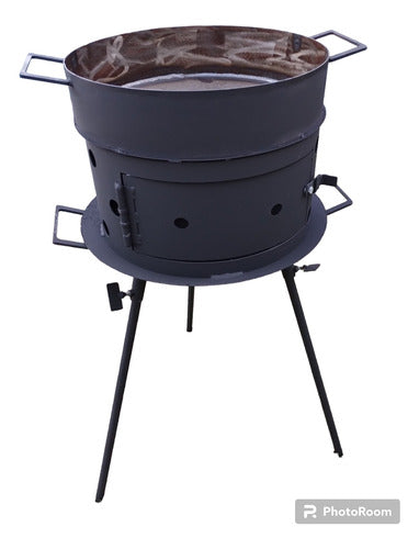 Mallmann Grill with Firepit + 40 cm Disc/Griddle by Traditional Blacksmith 0