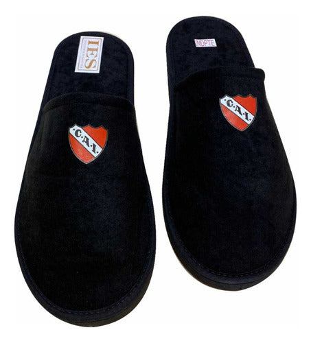 Independiente Football Team Shield Printed Slippers 3