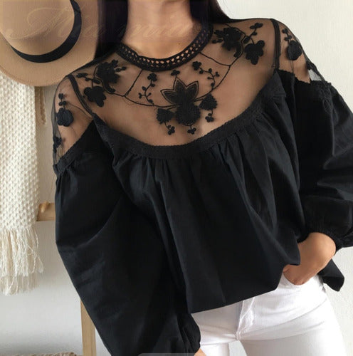 Imported Blouse with Lace and Embroidery - Mia Mia Mujer (f) 6