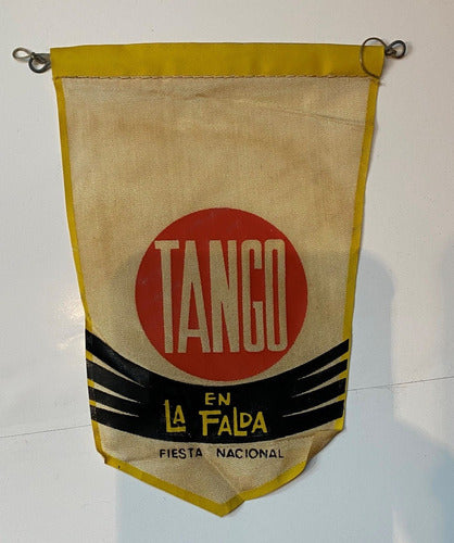 Banderín Tango En La Falda, B2 0