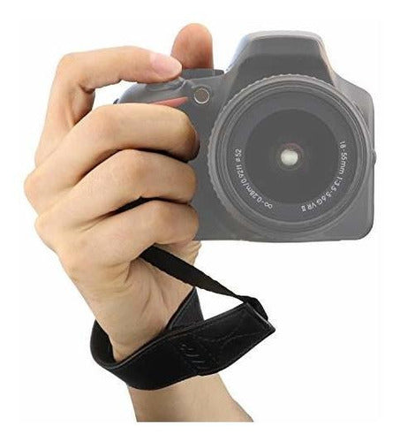 MegaGear SLR DSLR Leather Wrist Strap 0