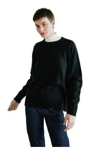 Black Label Cashmere Wool Women's Round Neck Sweater 10