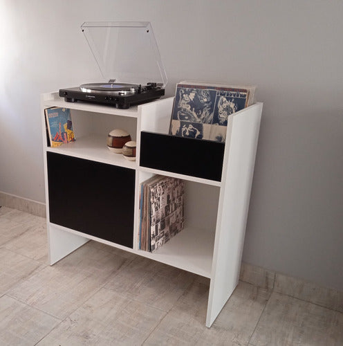 Vinyl Record Player and Albums Table Furniture with Shelf In Stock 18