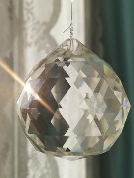 Feng Shui Faceted Crystal Sphere 5 cm Cairn Belgrano Ok 3