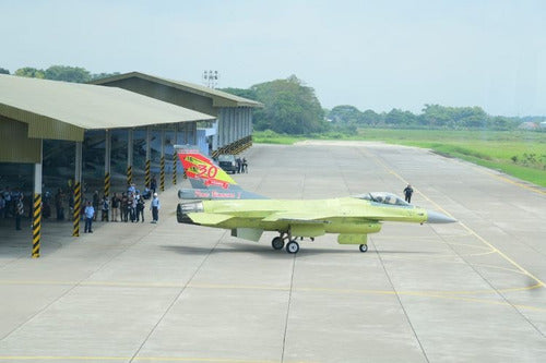 F-16 Upgrade Beta Flight Indonesia 1.33 Papercraft 1