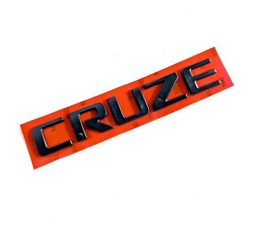 Emblema Insignia Palabra Cruze Negro Satinado 2011 A 2015 0