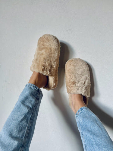 Closed Vegan Synthetic Leather Slippers Ravello 3