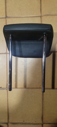 Original Audi Q5 Rear Headrest 1