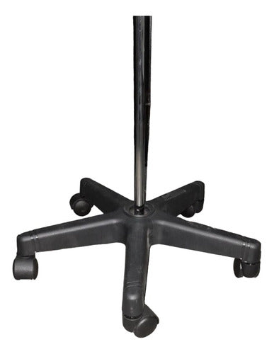 Ortopedia 9 de Julio Chromed Suero Stand with Wheels, Adjustable Height and 4 Hooks 2