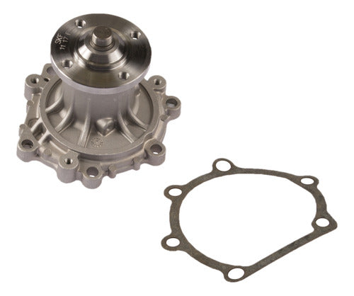 SKF Water Pump for Toyota Land Cruiser 2.4 TD 90/95 0