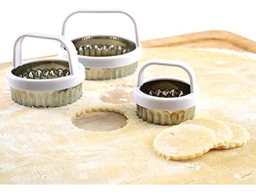 Norpro 3490 Scallop Biscuit/Cookie Cutter Metallic Set of 3 4