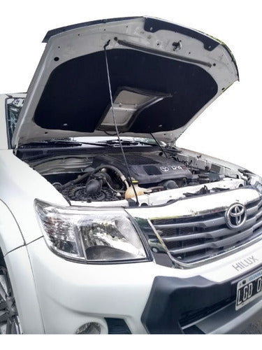 Insulating Soundproof Hood Blanket for Toyota Hilux with Straight Intake 0
