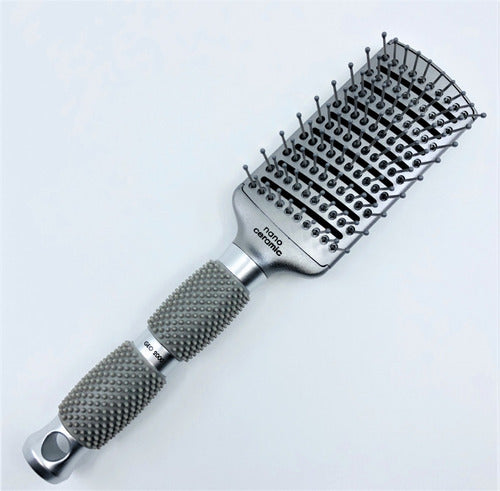 Geo2000 Nano Silver Vent Hairbrush for Straightening and Styling 2