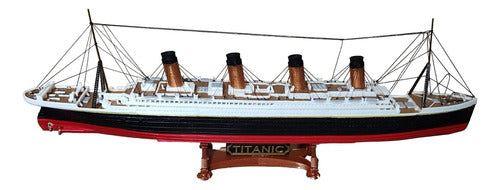 LMA Simulation R.M.S. Titanic Con Base De Exhibición Escala 1:450 (60cm) 0