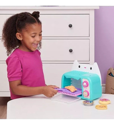 Gabby's Dollhouse Bakery Kitchen with Light and Sound 36220 3