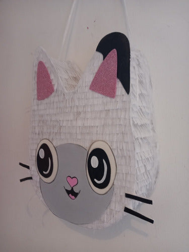 Cat Piñata Gabby and the Cat Dollhouse 2