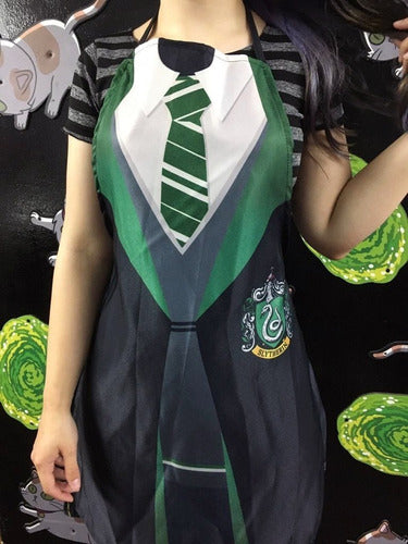 Warner Harry Potter Official Slytherin Kitchen Apron 6