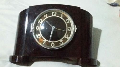 Reloj De Mesa Antiguo Art Deco.alto 17cm Y Ancho 24.5cm (83) 1