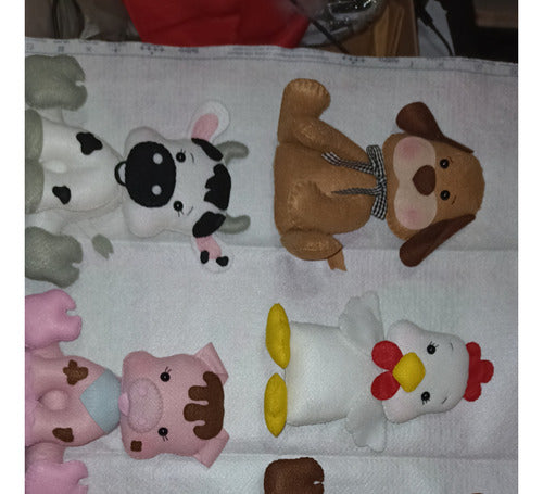 Farm Animals in Felt 3