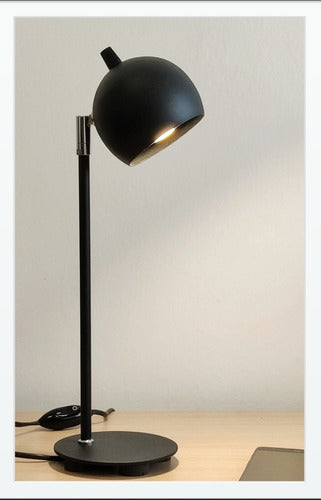 Fabrico LED Desk Reading Lamp 2