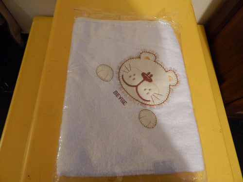 Embroidered Unisex Baby Towel Newborn White 1