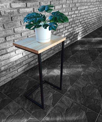 Herreria Don Vitto Classic Iron and Wood Side Table 3