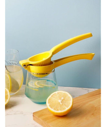 Generic Handheld Citrus Juicer - Manual Lemon Squeezer 6