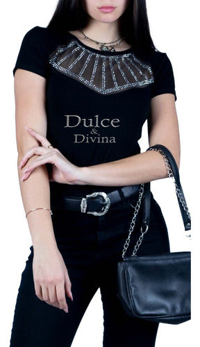 Dulce y Divina Blusa Remera Camiseta Brillo Tacha Pedrería Stras Moda Tul 0