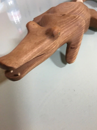 Escultura Yacare De Palo Santo Y Hueso - Original Regalo 4