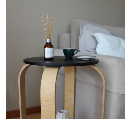 Curved Guatambú Wood Side Table - 61cm 5